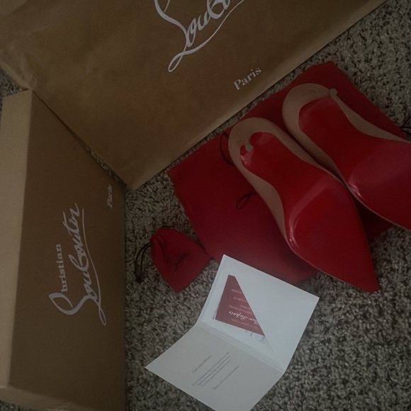 Christian Louboutin heels, size 8, Nude color red bottoms - Picture 3 of 7